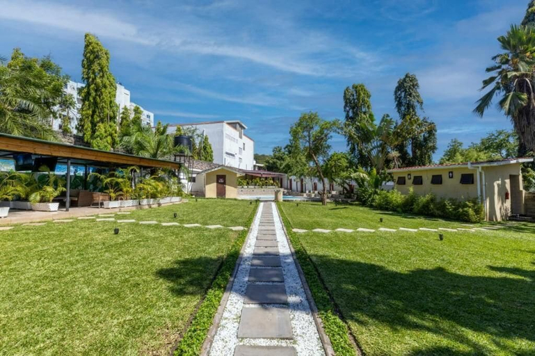 Exterior & Views, makaazi hotel Nyali, Nyali