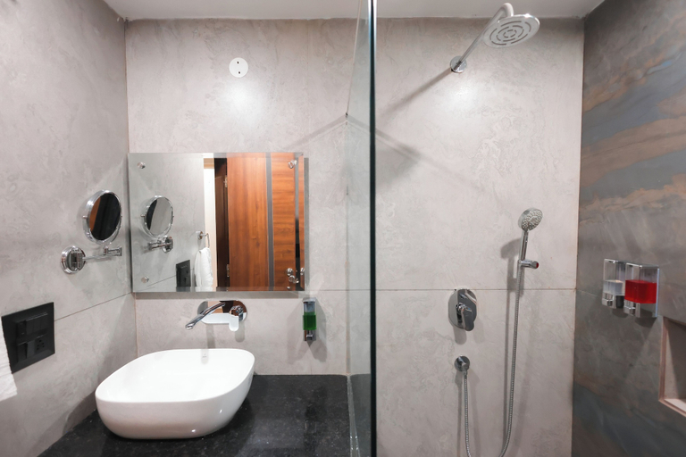 Bathroom 3, Hotel Milanza, Sahibzada Ajit Singh Nagar