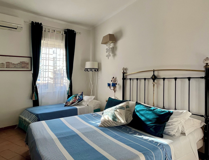 Bedroom 4, Barocchetto Romano, Roma