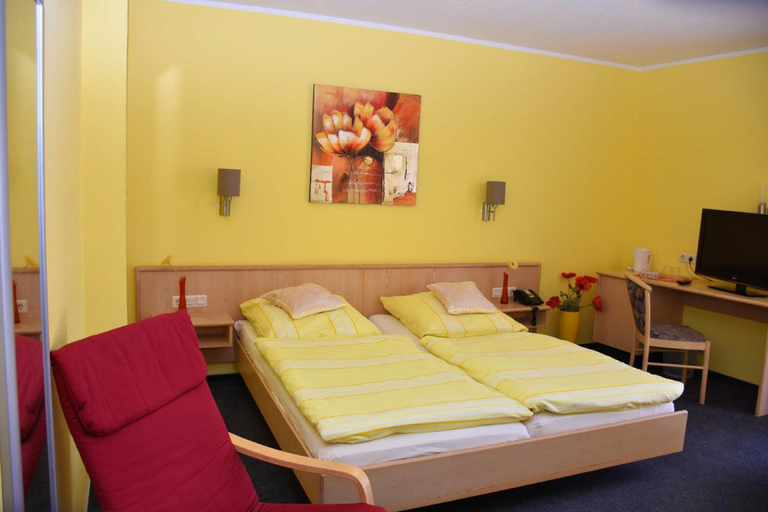 Bedroom 3, Alt Wehlheiden, Kassel