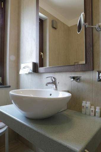 Bathroom 5, L'Araba Fenice Hotel & Resort, Salerno