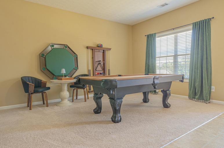 Others 4, Spacious Gem Near Fort Moore, Muscogee