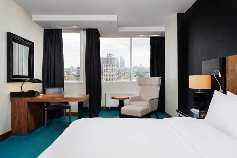 Bedroom 3, Radisson Blu Belorusskaya Hotel, Northern