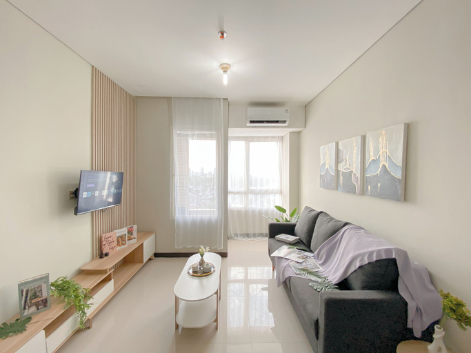 Living room, Comfortable And Restful 2Br Nifarro Park Apartment, Jakarta Selatan