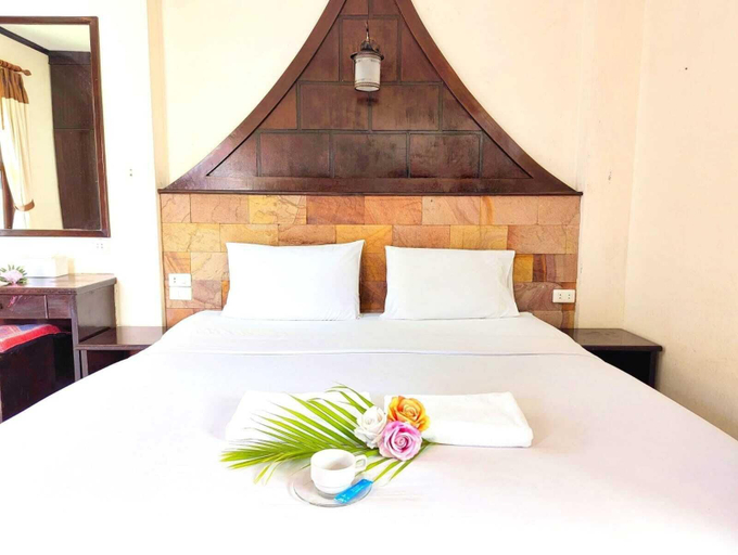 Bedroom 3, Iyara Boty Resort, Koh Chang