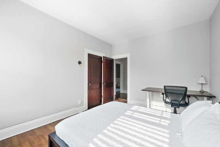 Bedroom 3, Walk to Franklin Park 4BR Sleeps 8, Franklin