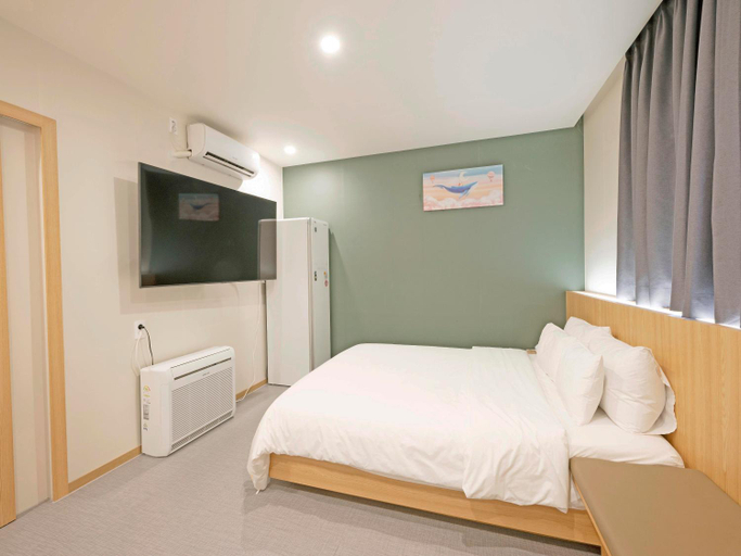 Bedroom 4, Changwon Palyongdong Hotel Leo, Changwon