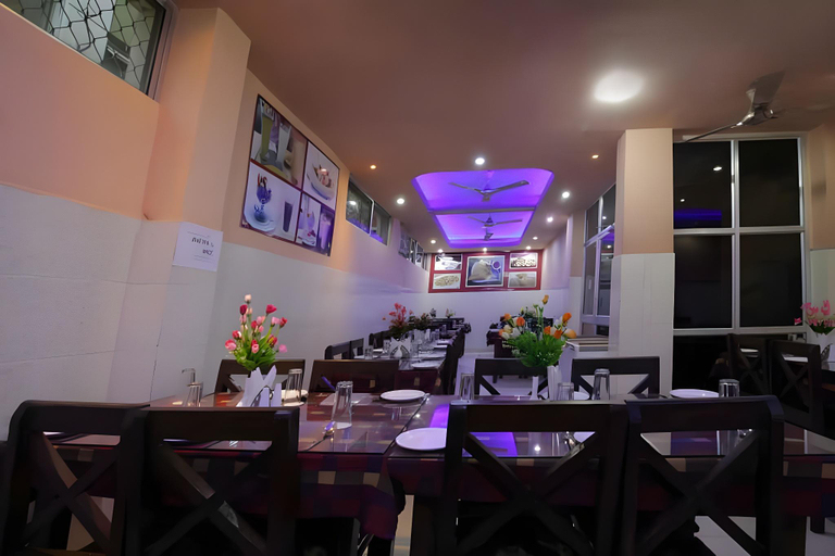 Food & Drinks 3, Hotel Pushpa, Puri