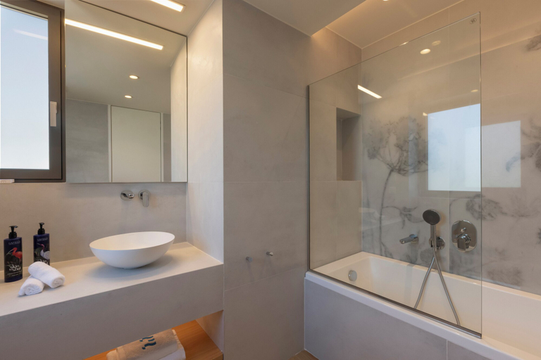 Bathroom 5, Mirage Chalkida City Resort, Central Greece