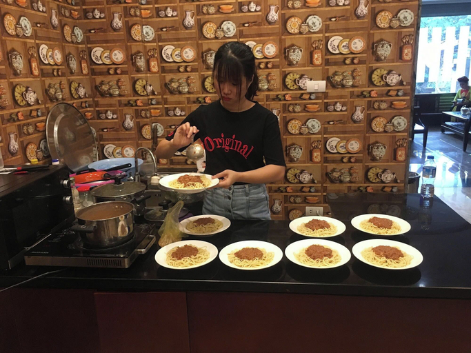 Food & Drinks 5, New Amely Hotel, Từ Liêm