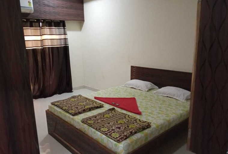Bedroom 4, Sidhivinayak Resort Devbag Sangam Beach, Sindhudurg