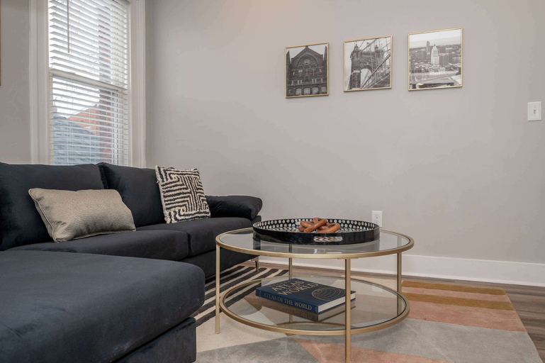 Others 1, Luxe Spot Suites, Kenton