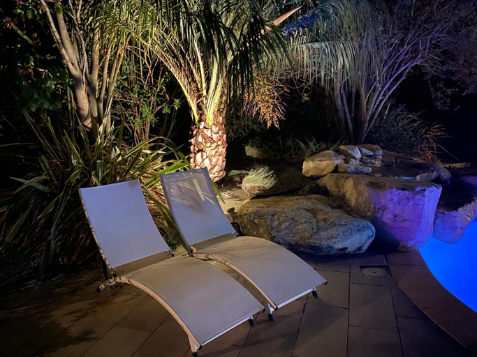 Others 2, Instant Parfait en Provence Chambre privee et piscine, Vaucluse