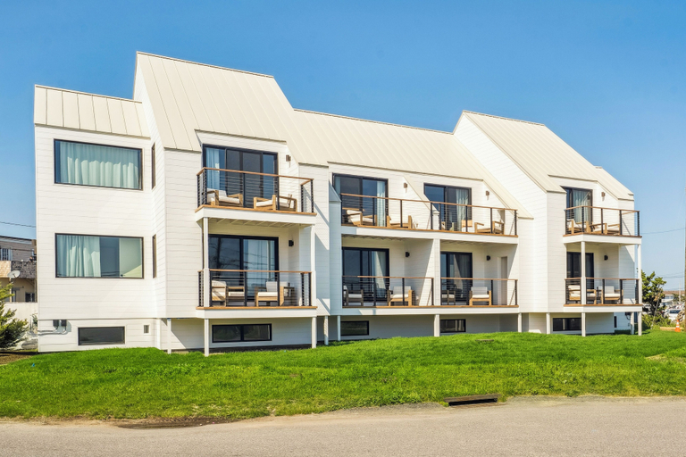 Exterior & Views, Offshore Spa & Residences, Suffolk
