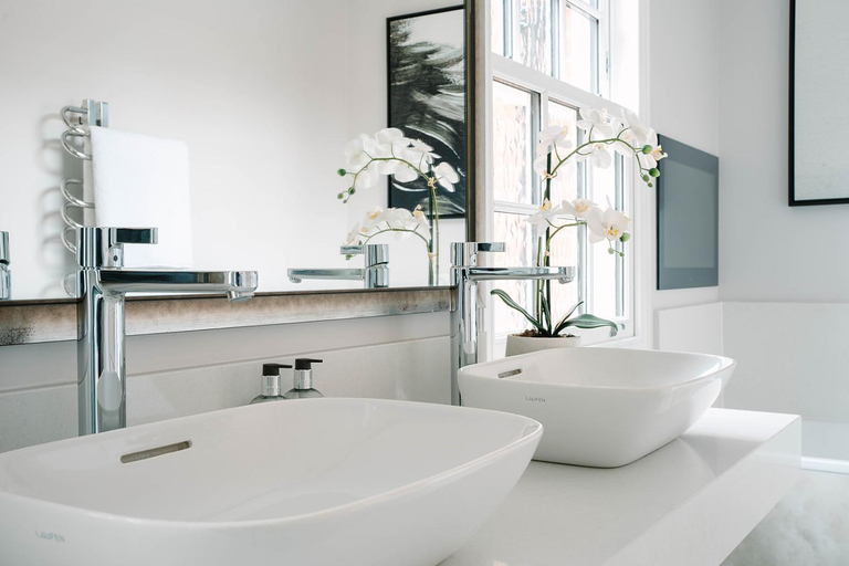 Bathroom 3, Royal Berkshire, Windsor and Maidenhead