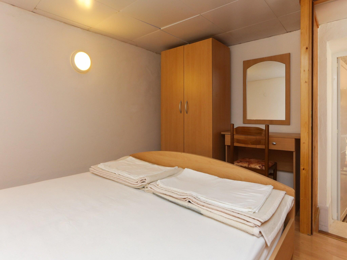 Bedroom 2, Lapad View Apartments - Duplex Economy Two Bedroom Apartment with Terrace, Dubrovnik
