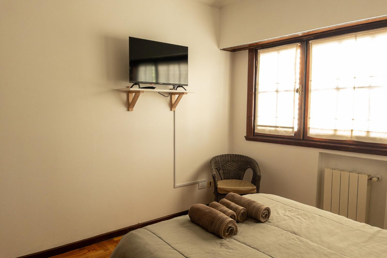 Bedroom, Deptos Punto Rivas Barrio Los Troncos NO GRUPOS DE JOVENES, General Pueyrredón