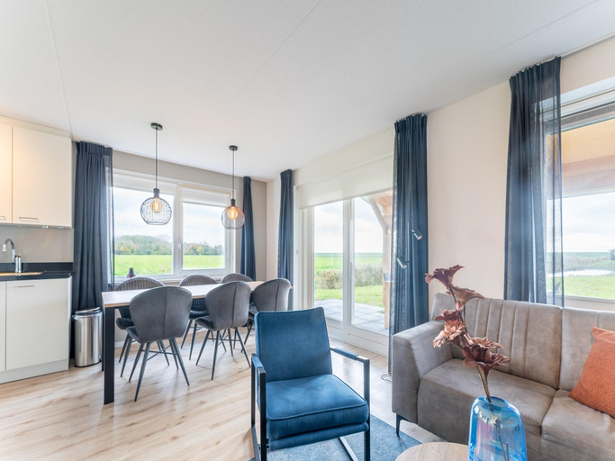 Others 3, Holiday Home near Scherpenisse Beach, Tholen