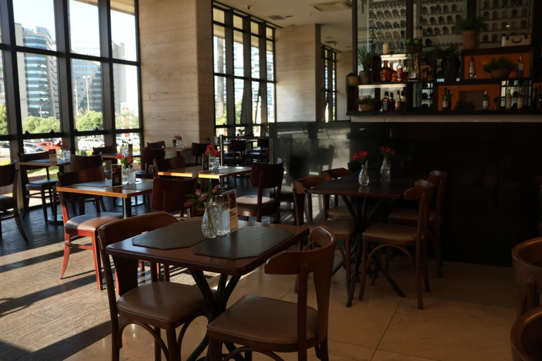 Food & Drinks, Flat Premium Particular Cullinan Hotel, Brasília