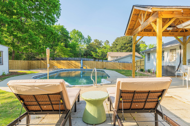 Sport & Beauty 4, Crowning Glory w Pool & GameRoom, Muscogee