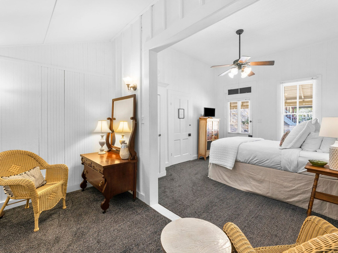 Bedroom 3, Meyer Hotel, Kendall