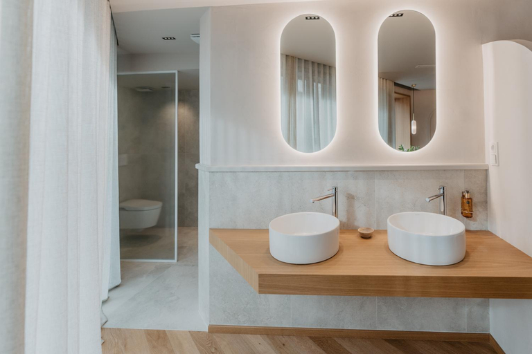 Bathroom 4, Hotel Petit Luxe, Barcelona