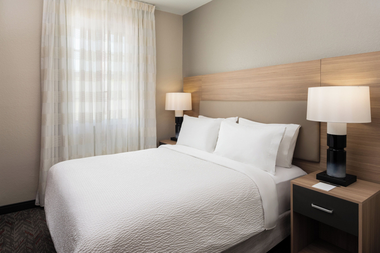 Bedroom 4, Candlewood Suites MIAMI - DORAL by IHG, Miami-Dade