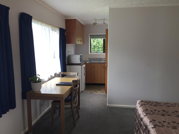 Others 5, Cypress Court Motel, Whangarei
