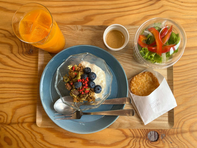 Food & Drinks 4, Coliving AND Cafe SANDO, Imabari