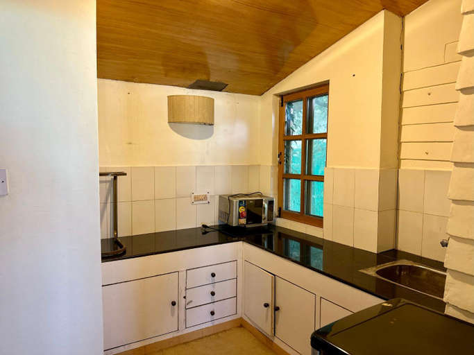 Others 5, Nalagarh OutHouse by EdenHomes, Kullu