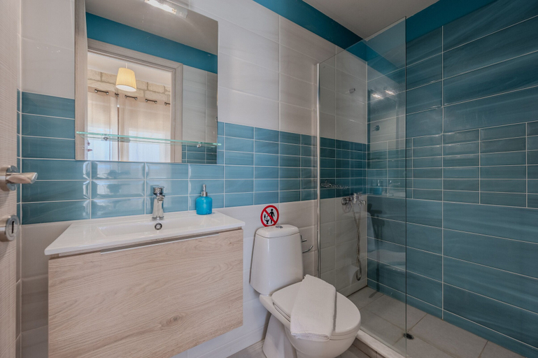 Bathroom 3, Petrina Villa 3, Crete