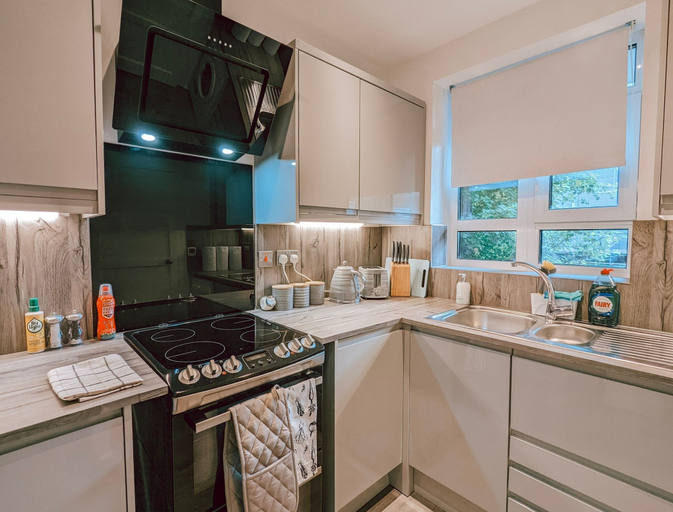 Room 2, The Winchilsea Flat in St John s Wood, London