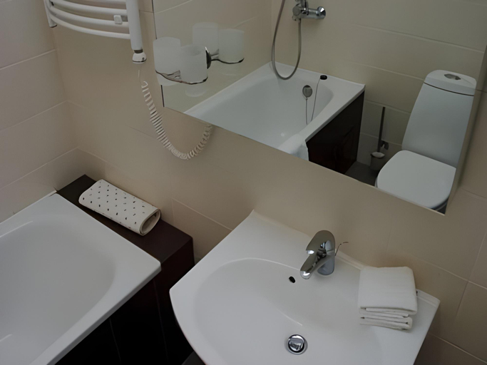 Bathroom 3, Baltic Inn, Palangos