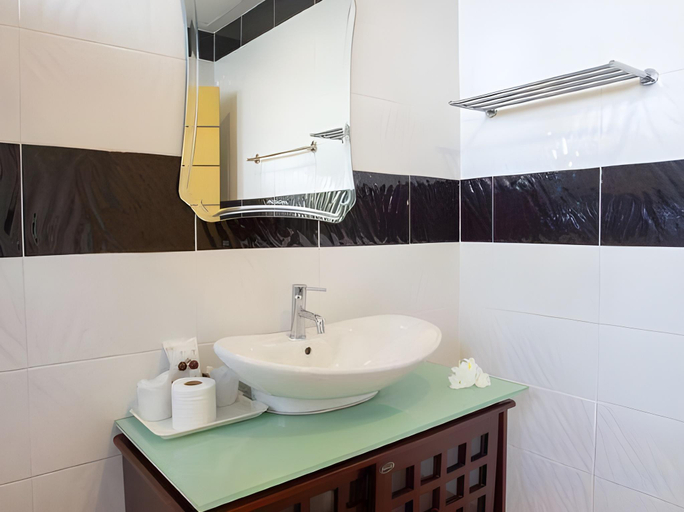 Bathroom 5, Ariya Inn Chiang Rai, Muang Chiang Rai