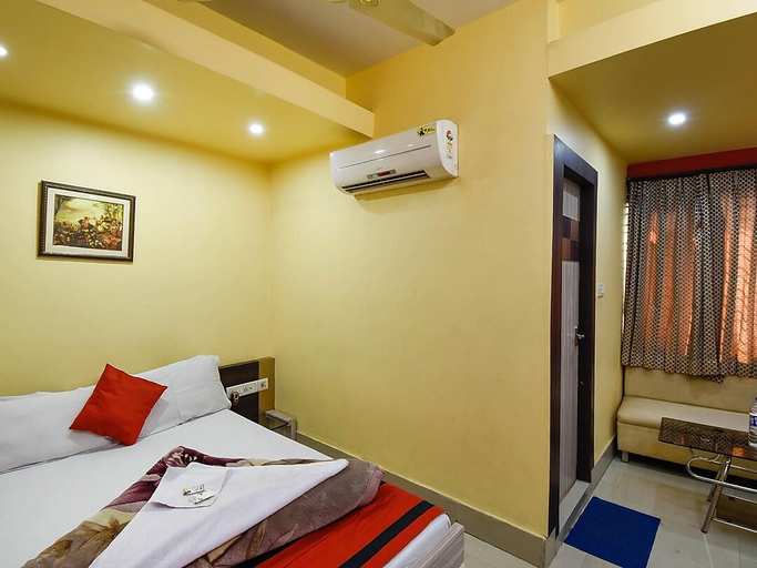Others 5, Transit Inn Guest House, North 24 Parganas