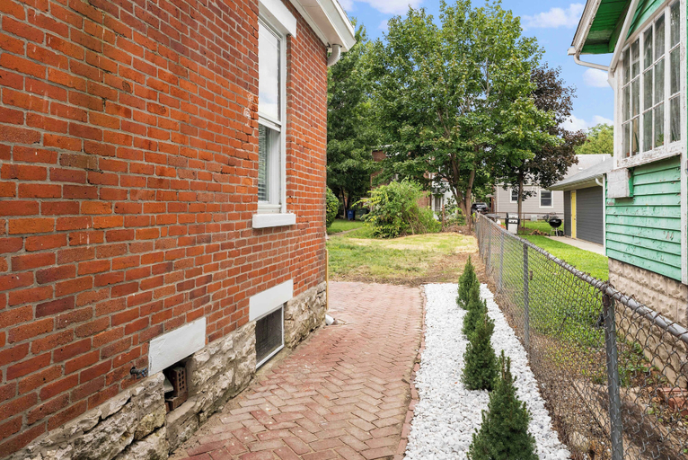Others 4, German Charm Suites Sleeps 8!, Franklin