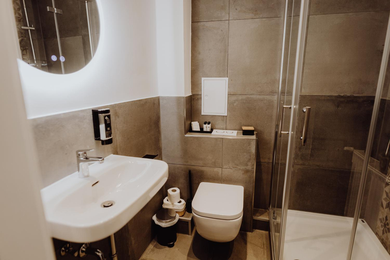 Bathroom 2, Staylight City - Premium Appartements mit Balkon, Hildesheim