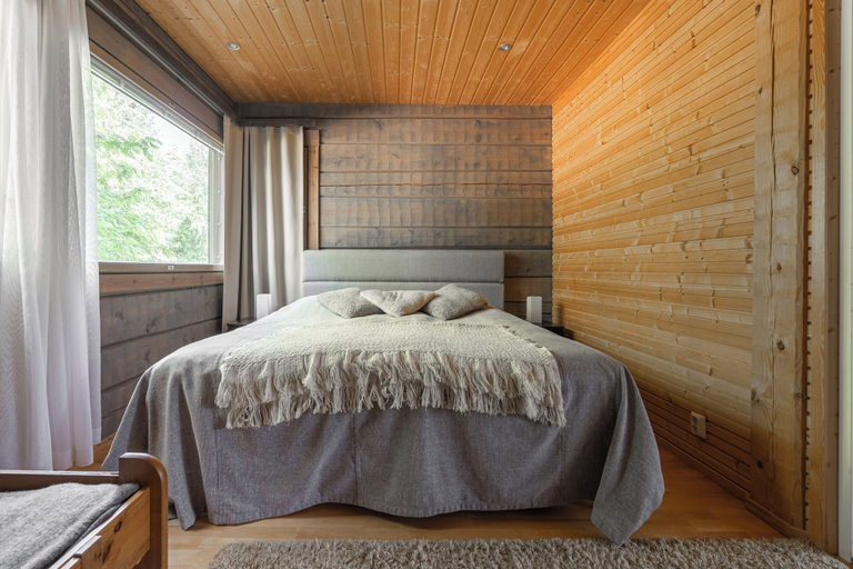 Bedroom 3, Scenic Lakeside Cabin in Tahko - Hot Tub, North Savonia
