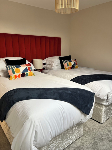 Bedroom 4, The Courtyard Bar, Kitchen & Rooms, Falkirk