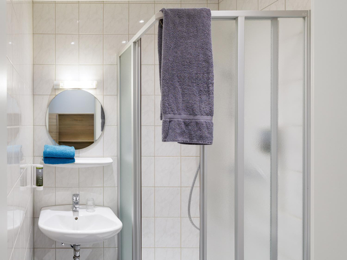 Bathroom 3, Purucker, Kulmbach