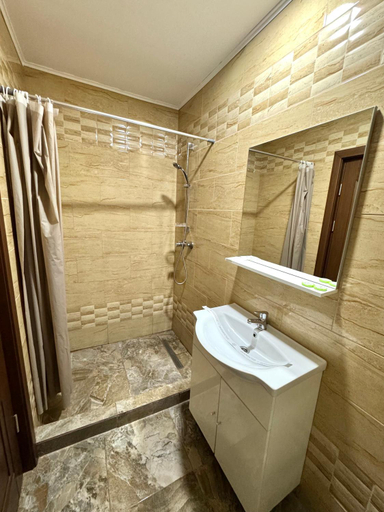 Bathroom 3, Vila Cocor, Tuzla