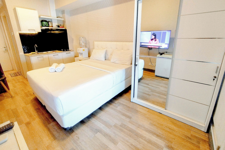Bedroom 3, Minimalist Studio Conecting To Mall At Anderson Supermall Mansion Apartment, Surabaya