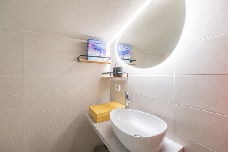 Room 2, Angelina s House in Iseo, Brescia