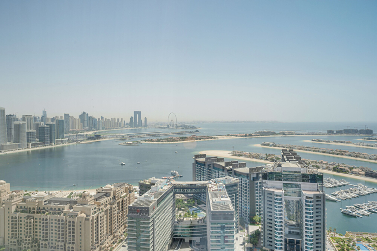 View from property, PVH - Inviting Studio - Palm Tower, Dubai