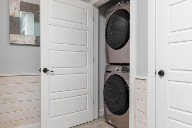 Bathroom 4, Modern Comfort, 3 Bedroom, Pets, Nueces