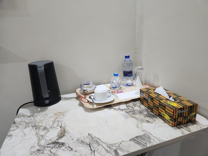 In-room dining, Tetra Jungle Lodge, Akwapim North