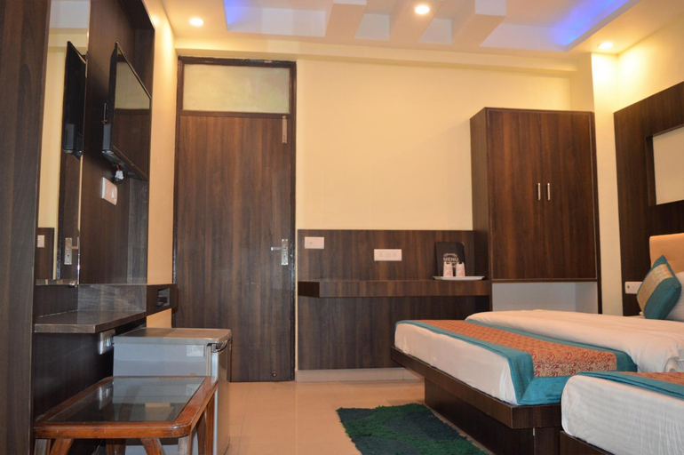 Bedroom 2, Goroomgo Cottage Ganga Inn New Delhi, Delhi