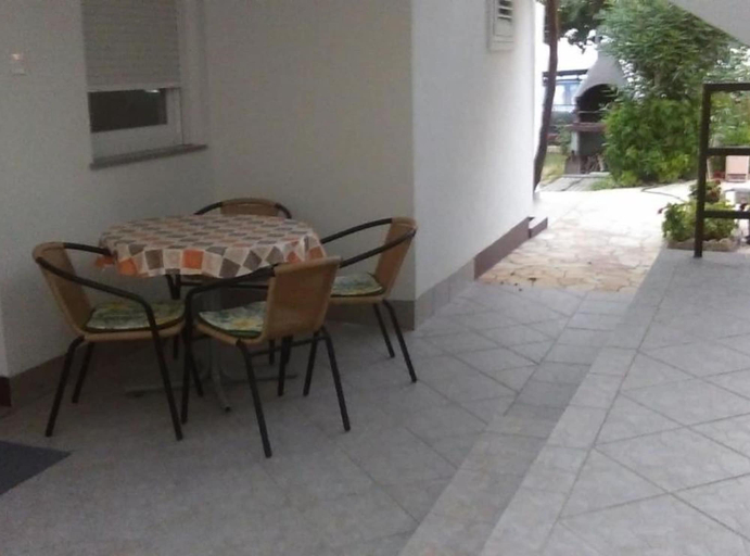 Exterior 4, Charming Apartments Dokoza Vir, Vir