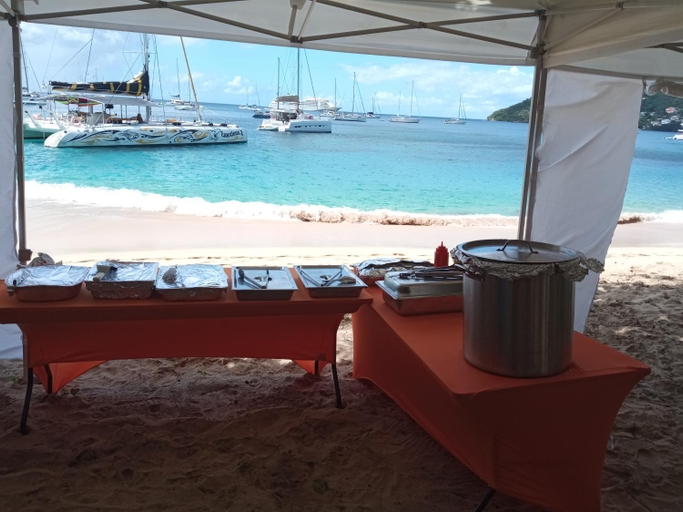 Food & Drinks 4, Spring Hotel Bequia