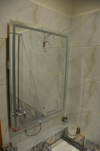 Bathroom 4, Lemuna Hotel & Restaurant, Malakand